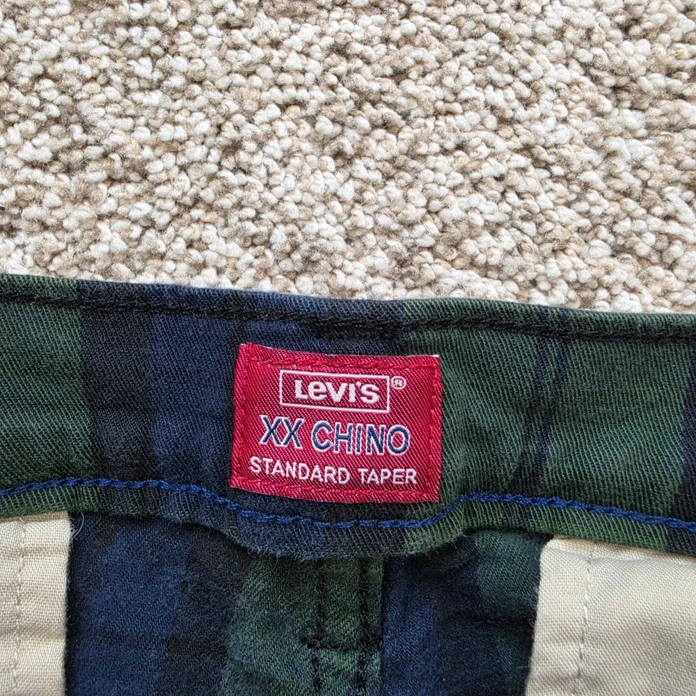 Levis XX Chino Mens 29x32 Green Navy Black Watch Plaid Tapered Pants 85226-0121